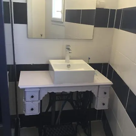 Les2 Cerisiers Privatunterkunft *