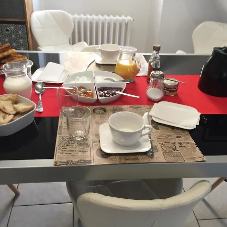 Privatunterkunft Les2 Cerisiers